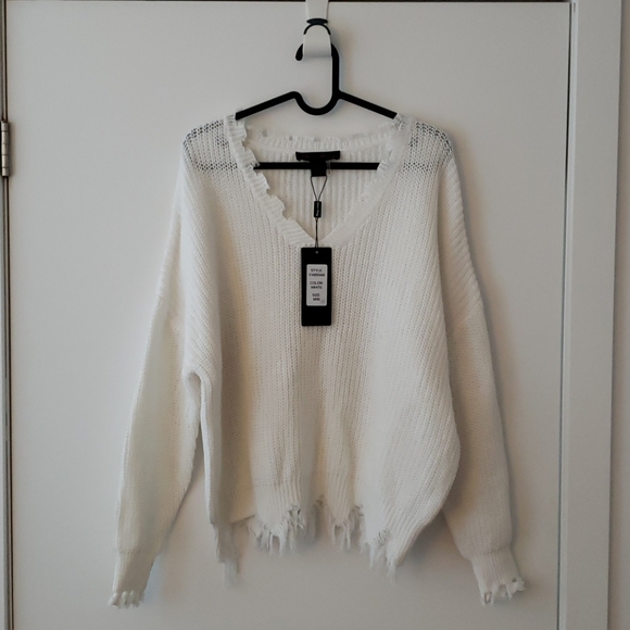 2021 collection white sweater with style - Picture 2 of 6